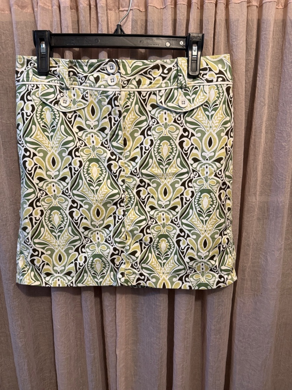 Ann Taylor Green and Cream Patterned Mini Skirt